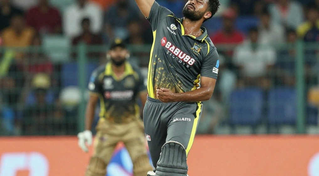 চ্যানেলের ভূত: নকআউট ক্রিকেটে ছয় ইঞ্চির যে ফাঁদ ক্যামেরা ধরে না