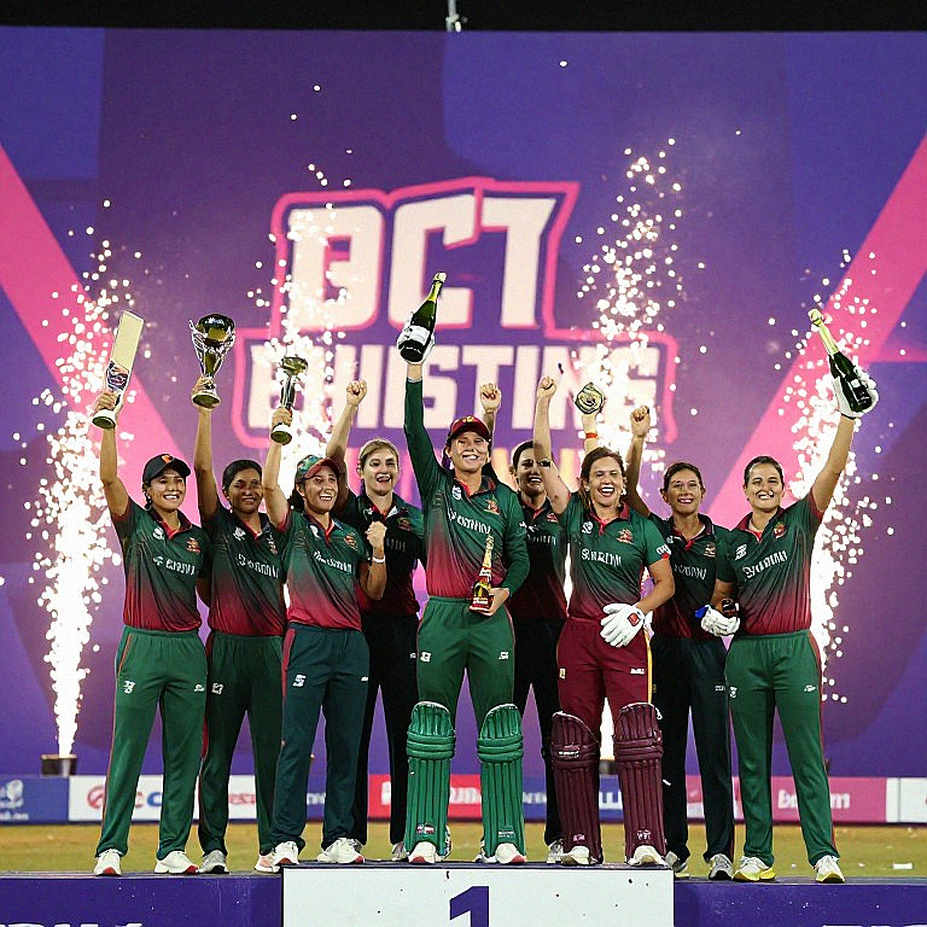ক্রিকেটের ট্রান্সফার উইন্ডোয় ব্লকচেইন: স্মার্ট কন্ট্রাক্ট এসেছে, স্বচ্ছতা আসেনি ক্রিকেটের ট্রান্সফার উইন্ডোয় ব্লকচেইন: স্মার্ট কন্ট্রাক্ট এসেছে, স্বচ্ছতা আসেনি